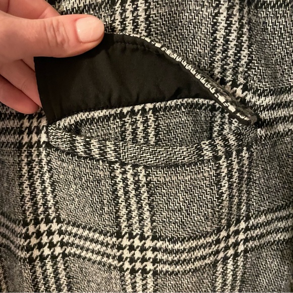 Grey Plaid Tailored Coat, Size XL - Picture 9 of 12